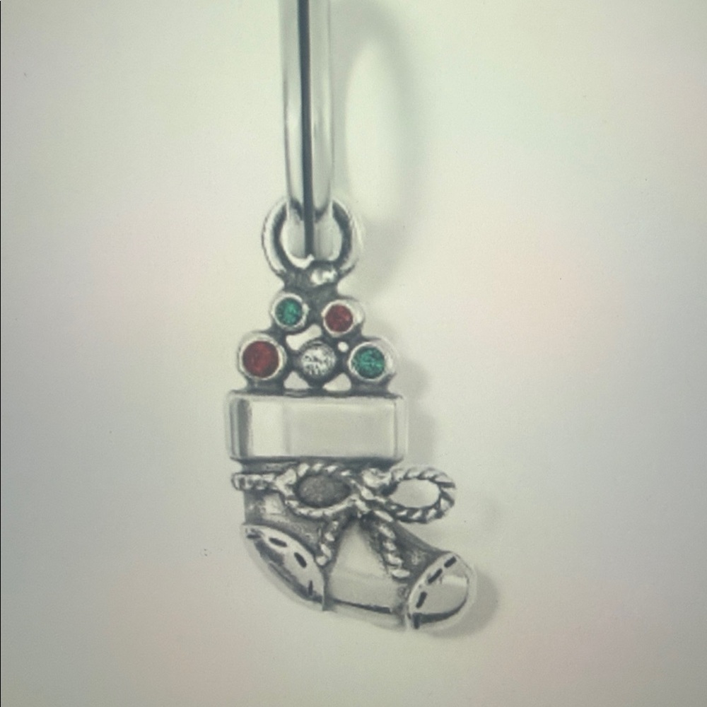 🎅🏼🆕Brighton Stocking Stuffer Christmas Charm with Red and Green Accents